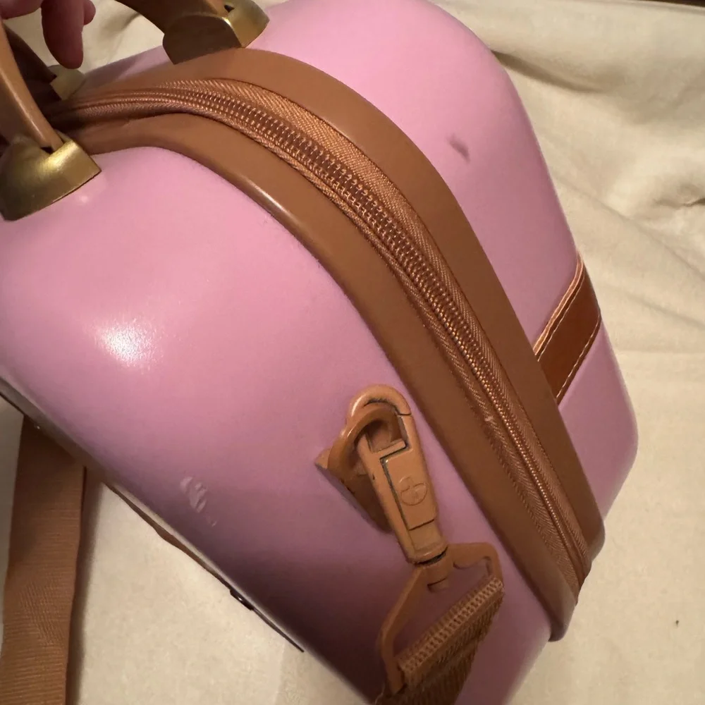 Chariot Gatsby Luggage Pink Carry On Hard Side 2 Piece